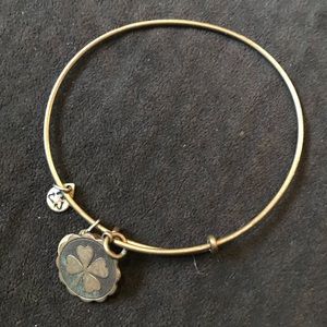 Shamrock bangle